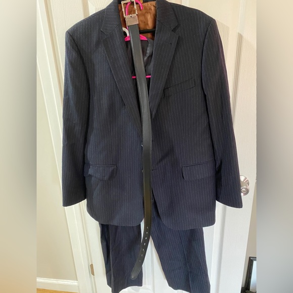 Jos. A. Bank Suits & Blazers Jos A Banks 3 Piece Suit 42 Regular